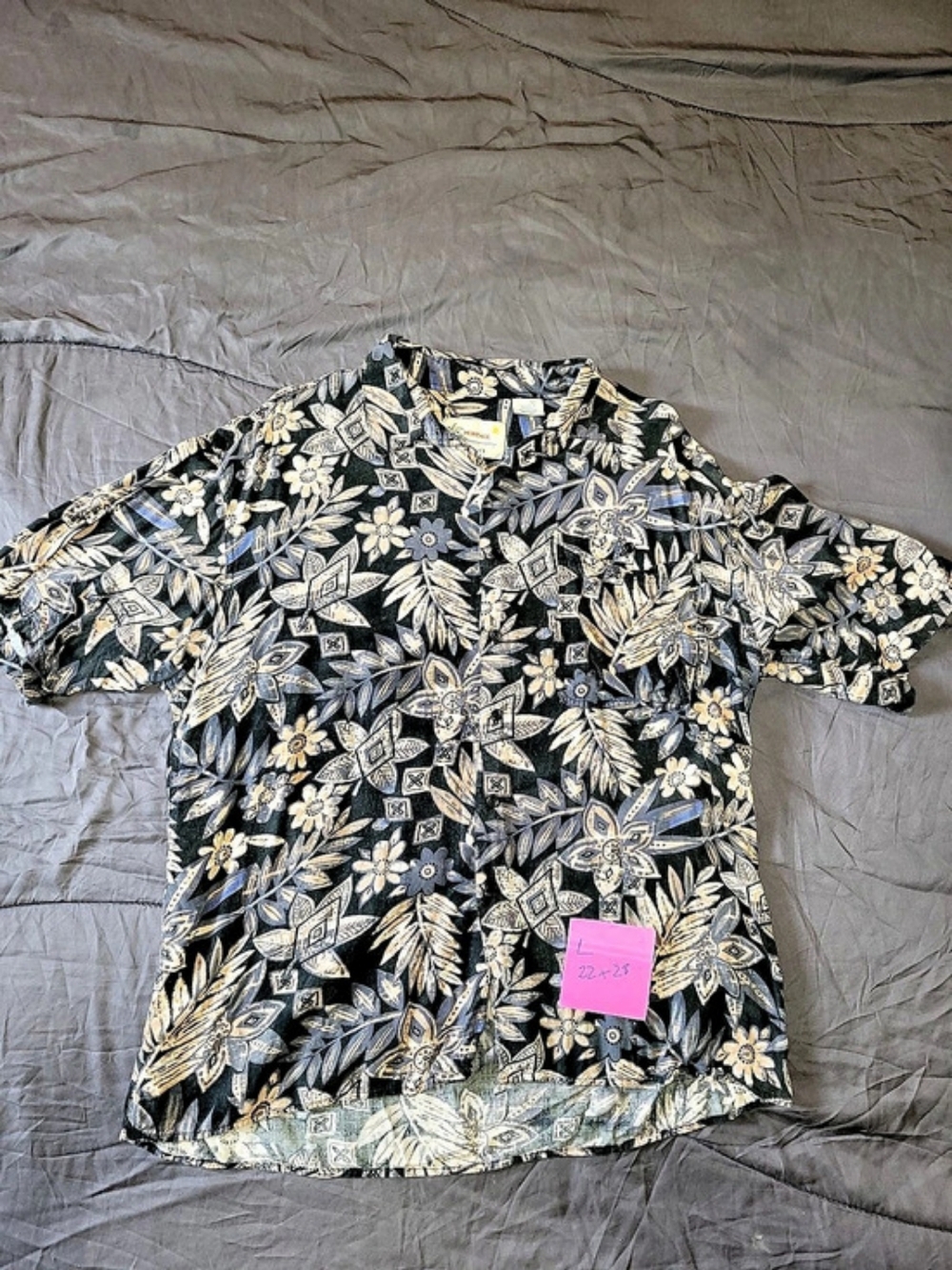 Montage Tropics Floral Short Sleeve Shirt Size Large Like New